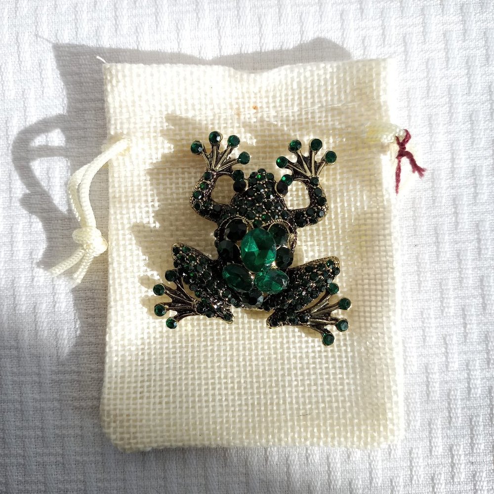 Green Rhinestone Frog Pin Broach - Picture 4 of 5